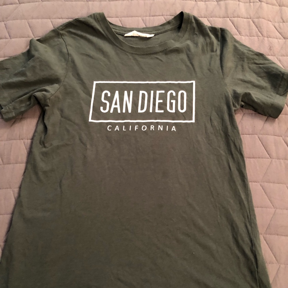 H&M boys shirt with logo